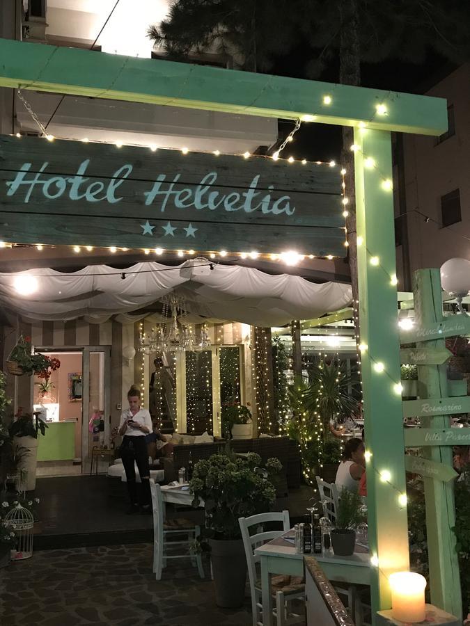 Hotel Helvetia Milano Marittima Exterior photo